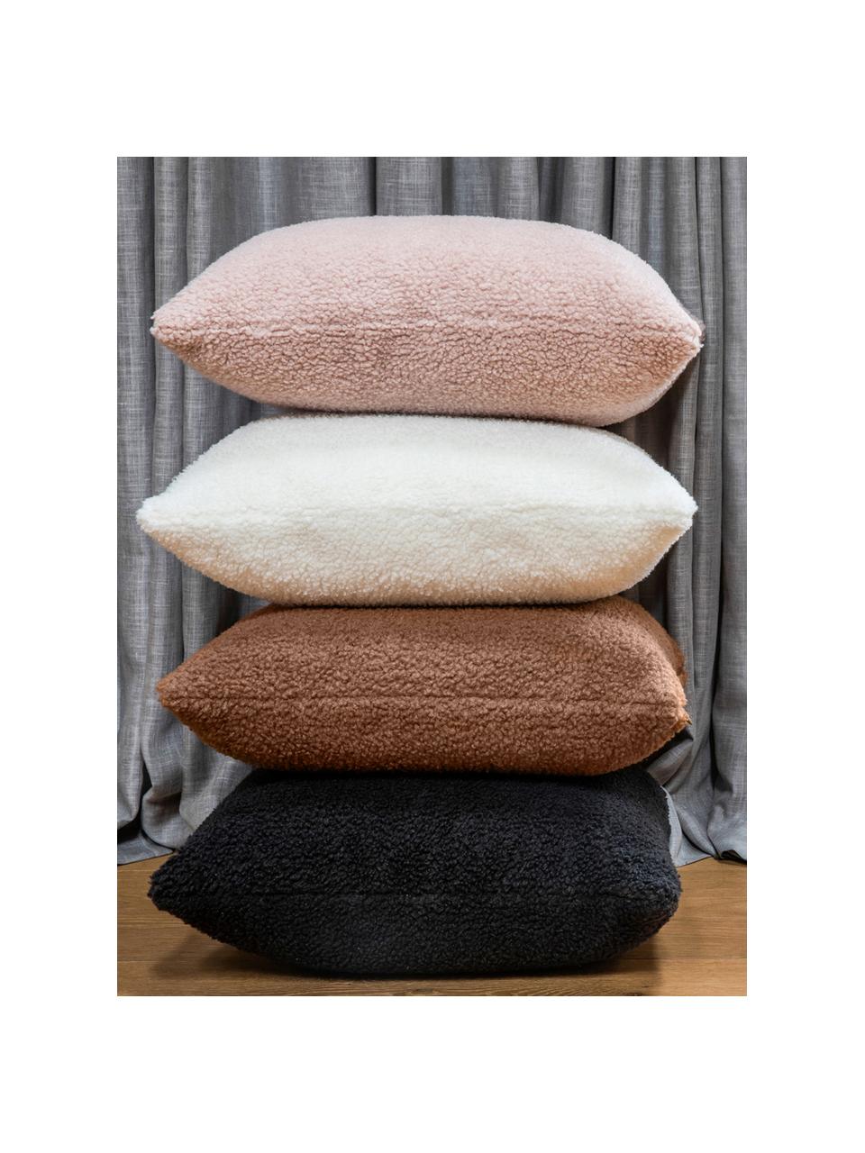 Housse de coussin 60x60 en tissu peluche Mille, 100 % polyester (tissu peluche), Brun, larg. 60 x long. 60 cm