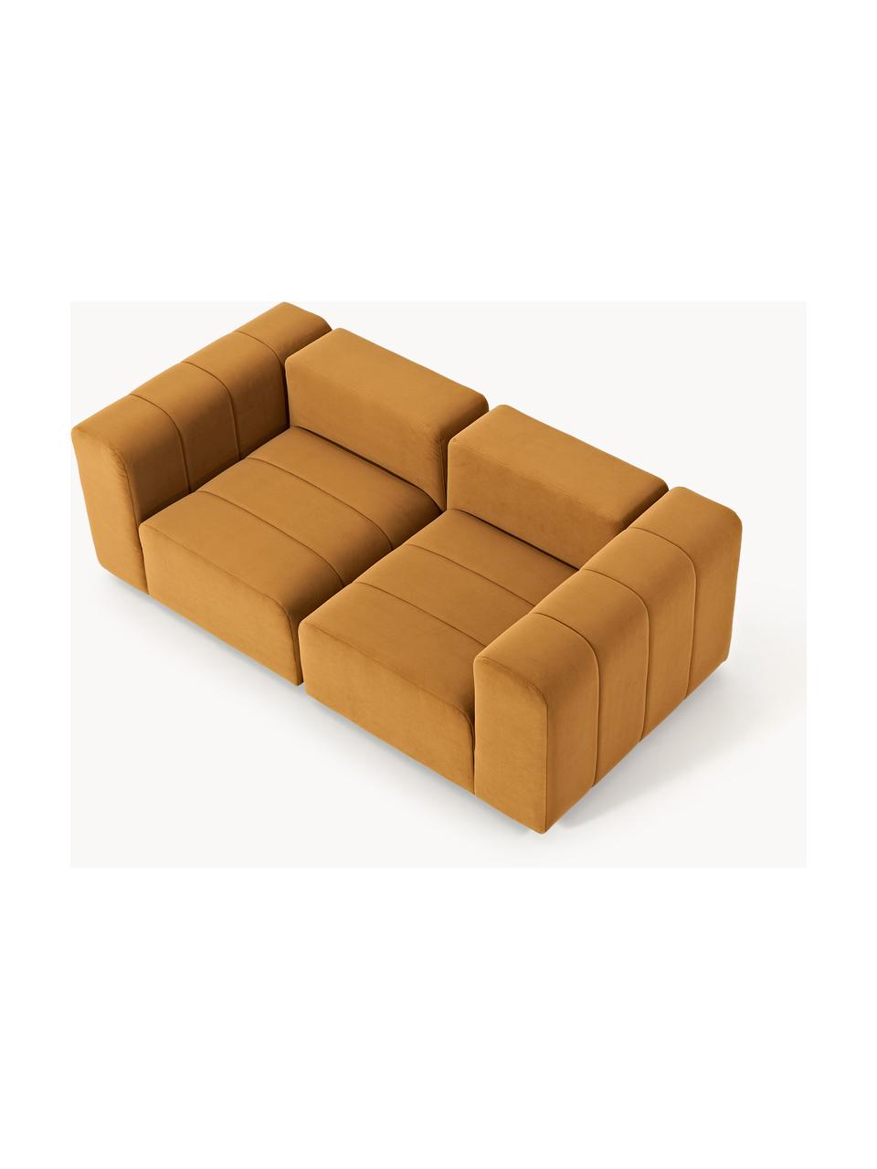 Modulares Samt-Sofa Lena (3-Sitzer), Bezug: Samt (100 % Polyester) De, Gestell: Buchenholz, Spanplatte, H, Füße: Kunststoff, Samt Ocker, B 211 x T 106 cm