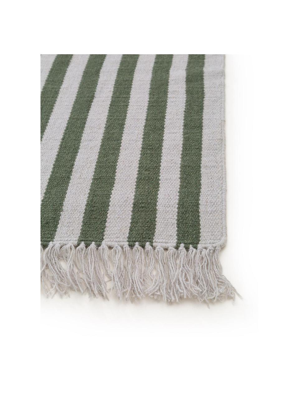 Pruhovaný vlnený koberec so strapcami Gitta, Zelená, svetlosivá