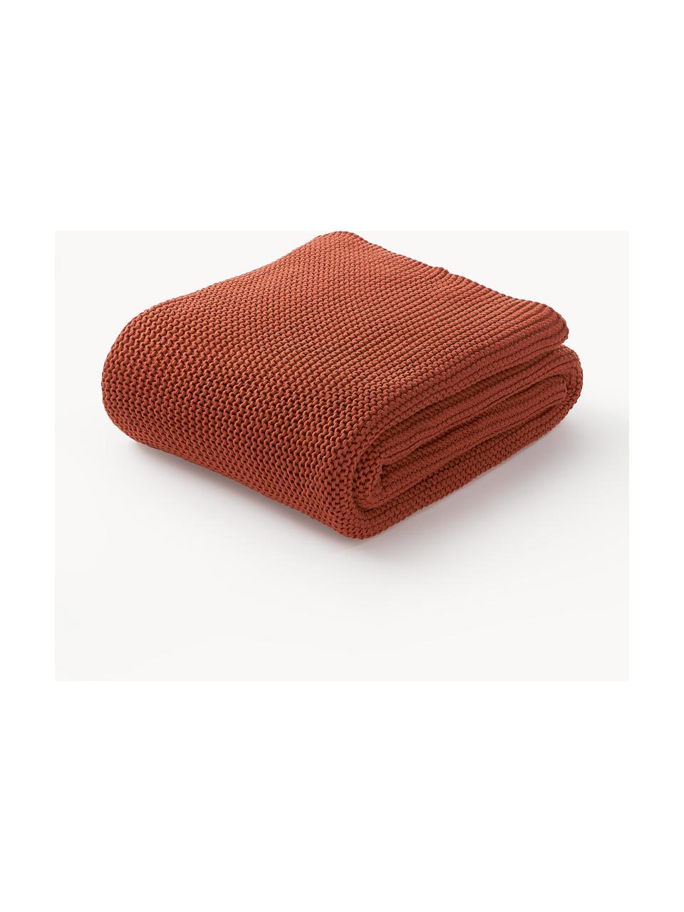 Coperta lavorata a maglia in cotone organico Adalyn, 100% cotone organico certificato GOTS

Il materiale utilizzato in questo prodotto è testato per le sostanze nocive e certificato secondo lo STANDARD 100 by OEKO-TEX® , HOHENSTEIN HTTI, 11.HIN.00050, Ocra, Larg. 150 x Lung. 200 cm