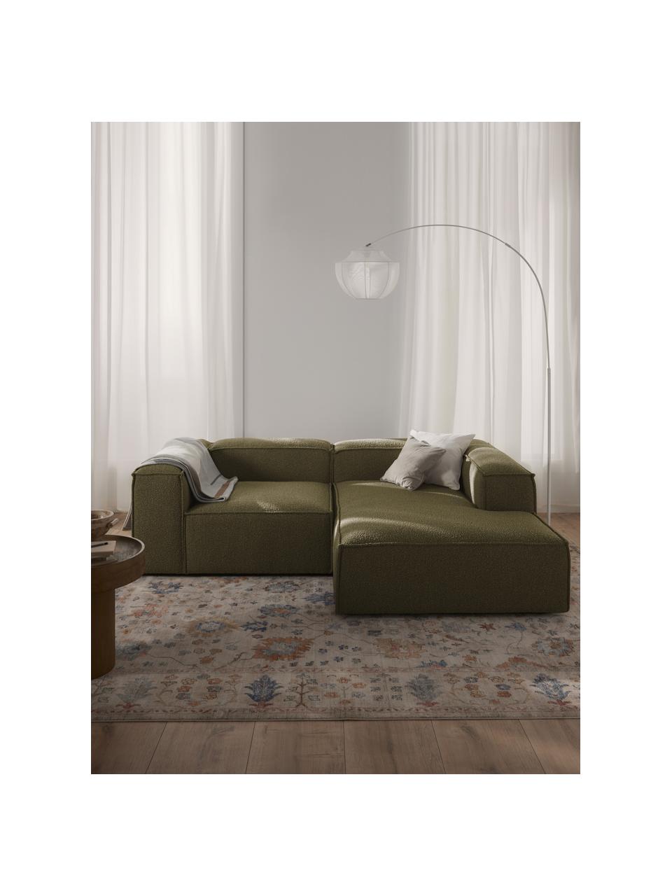 Sofá rinconera modular en tejido bouclé Lennon, Tapizado: tejido bouclé (100% polié, Estructura: madera contrachapada de p, Patas: plástico Este producto es, Bouclé verde oliva, An 238 x F 180 cm, chaise longue derecha