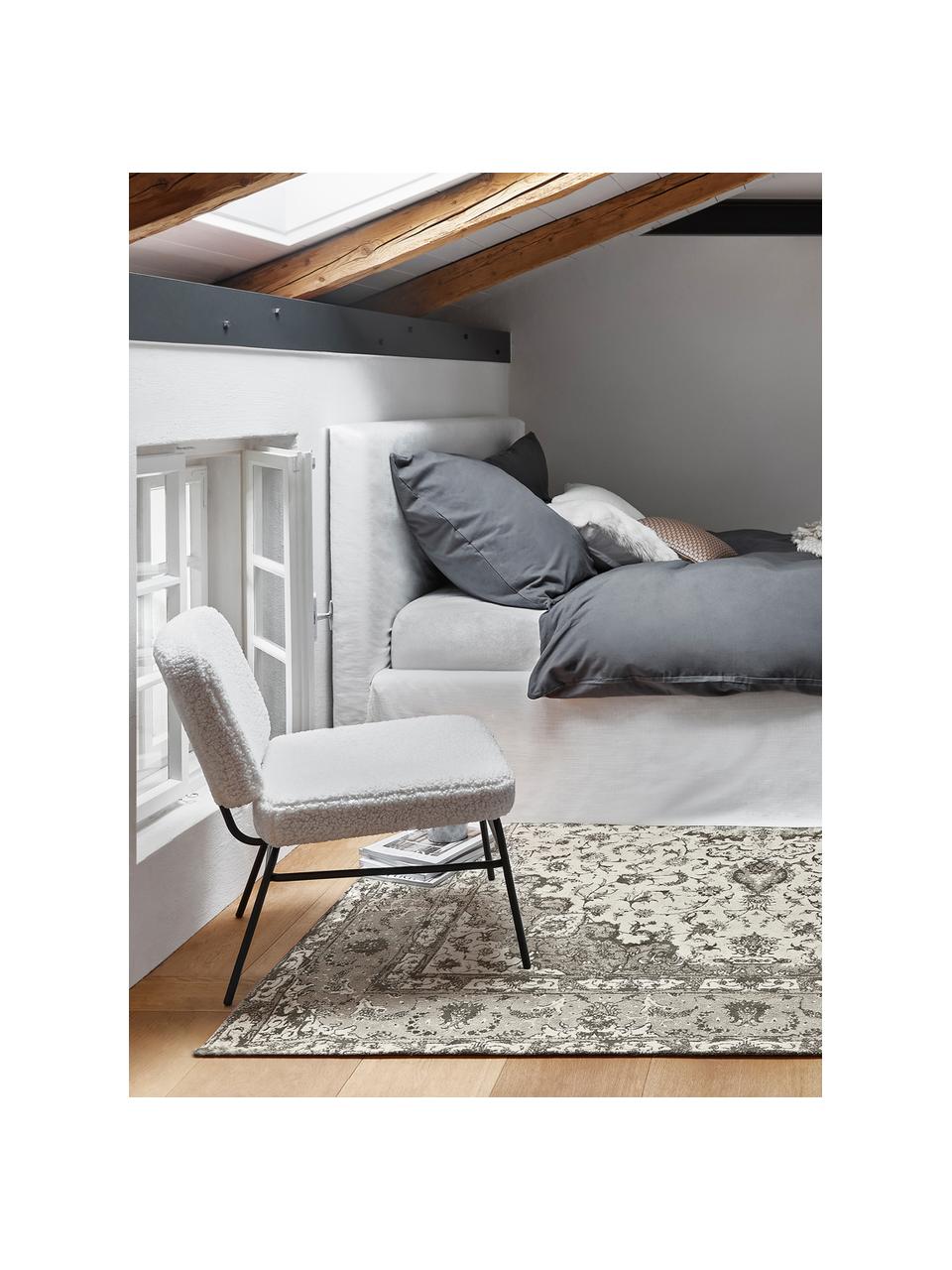 Fauteuil en peluche rembourré Malte, Revêtement : blanc crème Pieds : noir mat, larg. 58 x prof. 71 cm