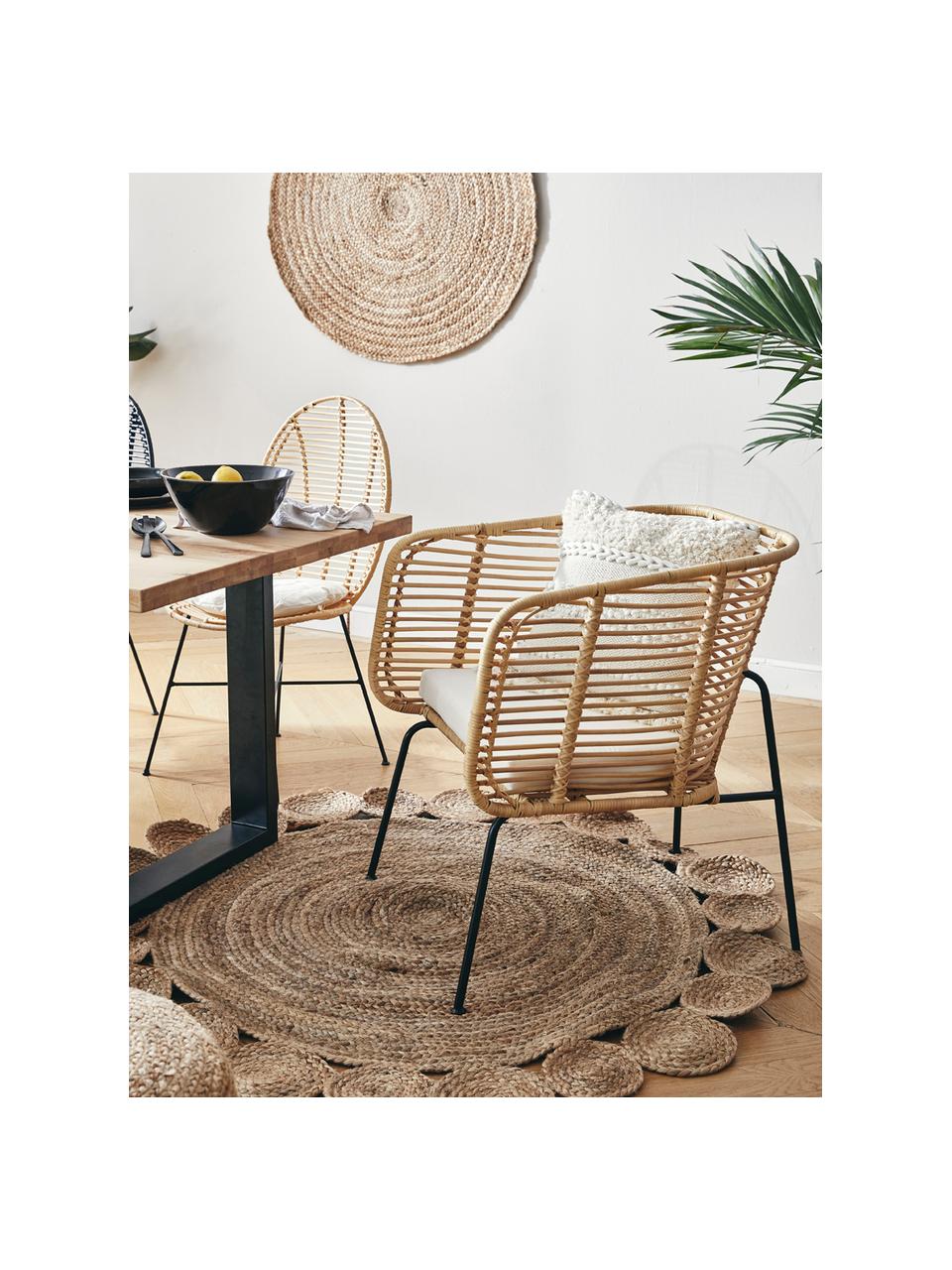 Chaise en rotin Merete, Assise : rotin Structure : noir, mat Housses de coussin : blanc