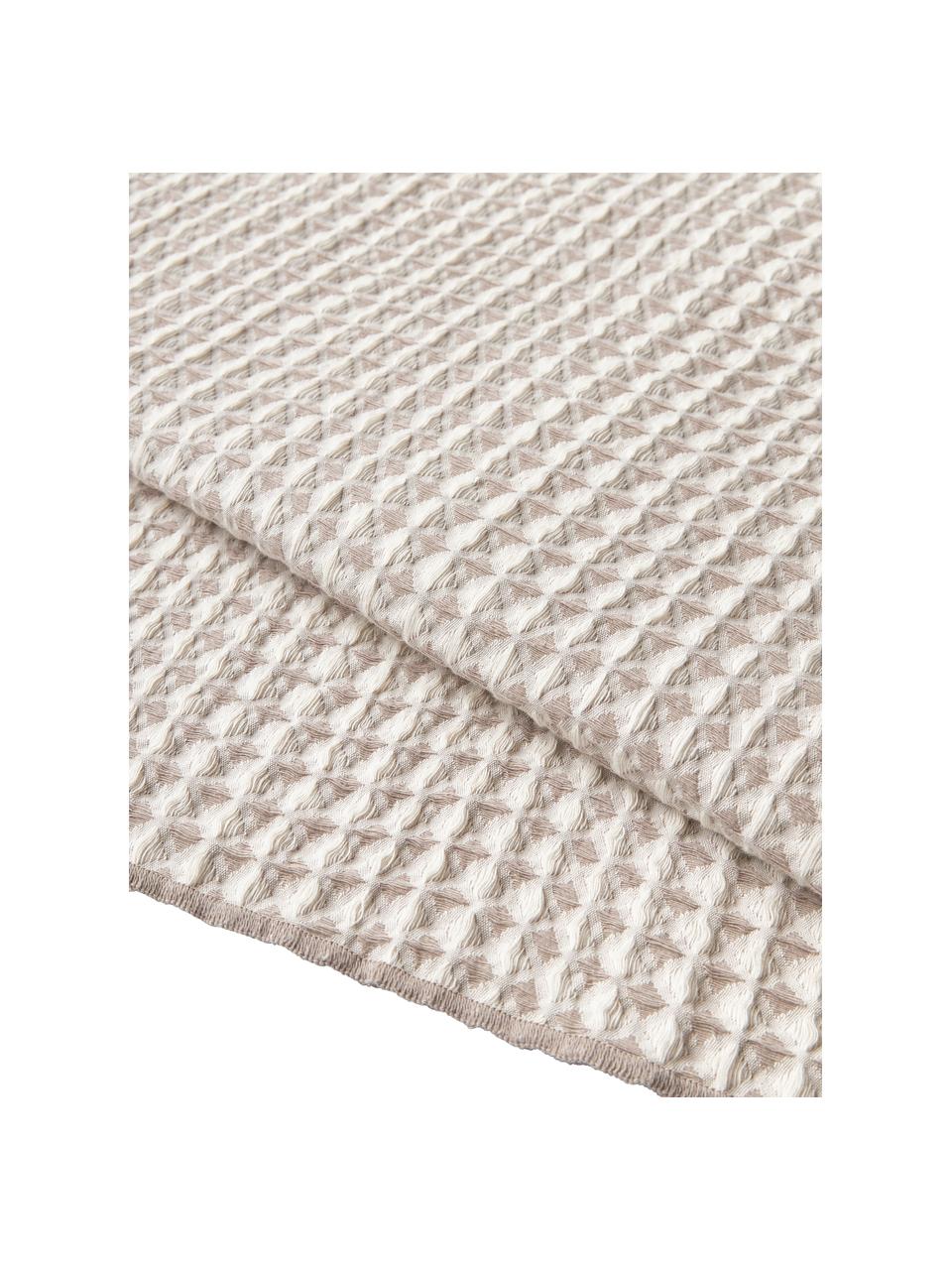 Narzuta z piki waflowej Allie, 100% bawełna z certyfikatem BCI

Ten produkt został przetestowany pod kątem substancji szkodliwych i certyfikowany zgodnie z STANDARD 100 by OEKO-TEX®6457CIT, CITEVE, Beżowy, taupe, S 230 x D 250 cm