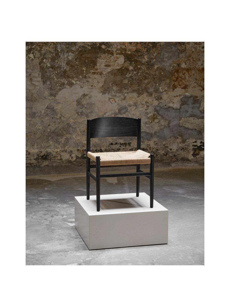 Houten stoel Nestor met gevlochten zitvlak, handgemaakt, Frame: beukenhout FSC-gecertific, Lichtbeige, zwart, B 50 x D 53 cm