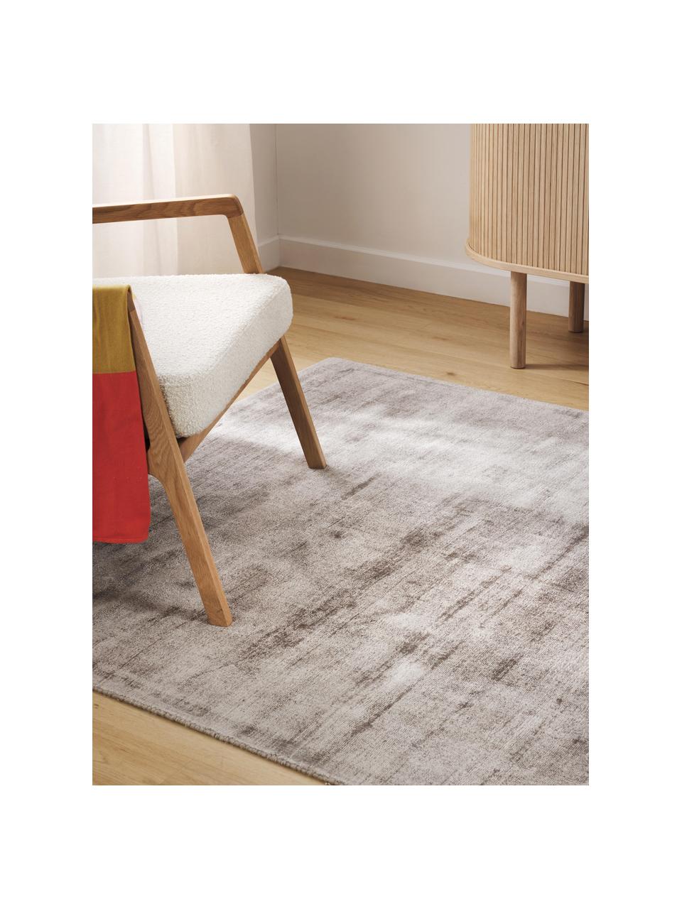 Alfombra artesanal de viscosa Jane, Parte superior: 100% viscosa, Reverso: 100% algodón El material , Gris pardo, An 200 x L 300 cm (Tamaño L)