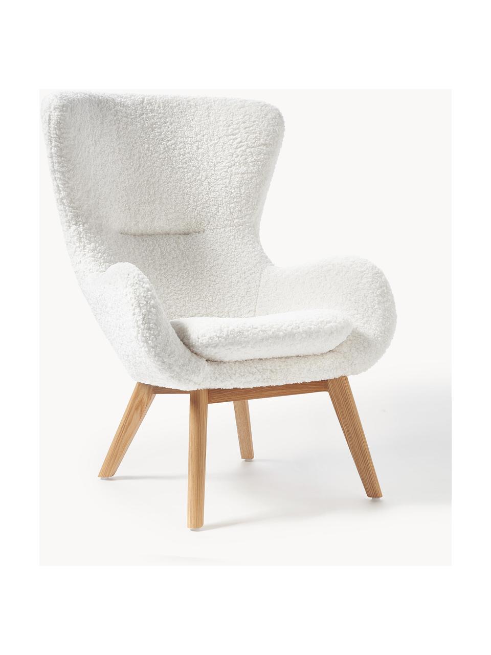 Fauteuil à oreilles en peluche pieds en bois Wing, Revêtement : blanc crème Pieds : bois de frêne, larg. 77 x prof. 89 cm