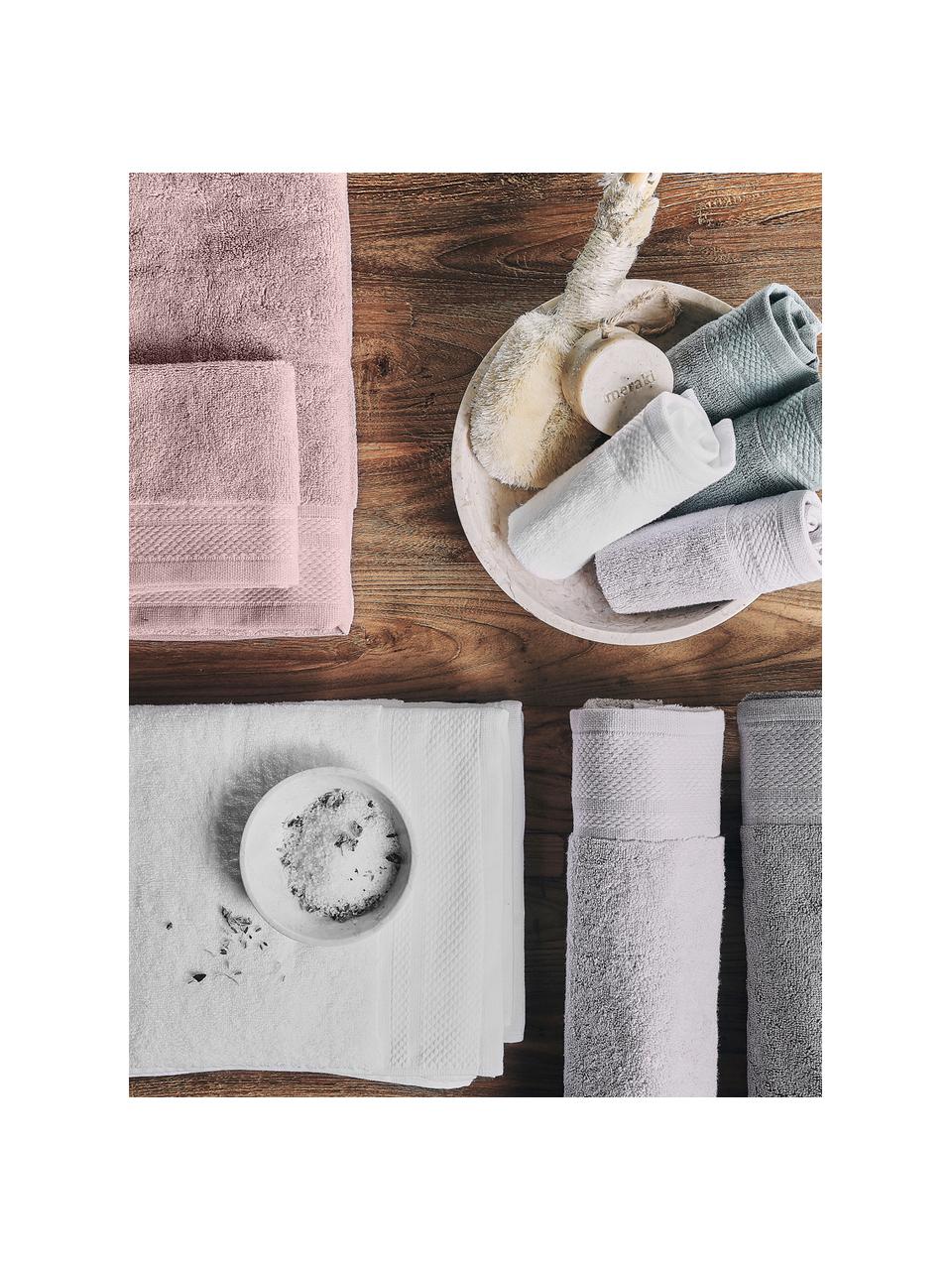 Handdoek Premium van biokatoen in verschillende formaten, 100% biokatoen, GOTS-gecertificeerd (van GCL International, GCL-300517)
Zware kwaliteit, 600 g/m², Oudroze, Handdoek, B 50 x L 100 cm