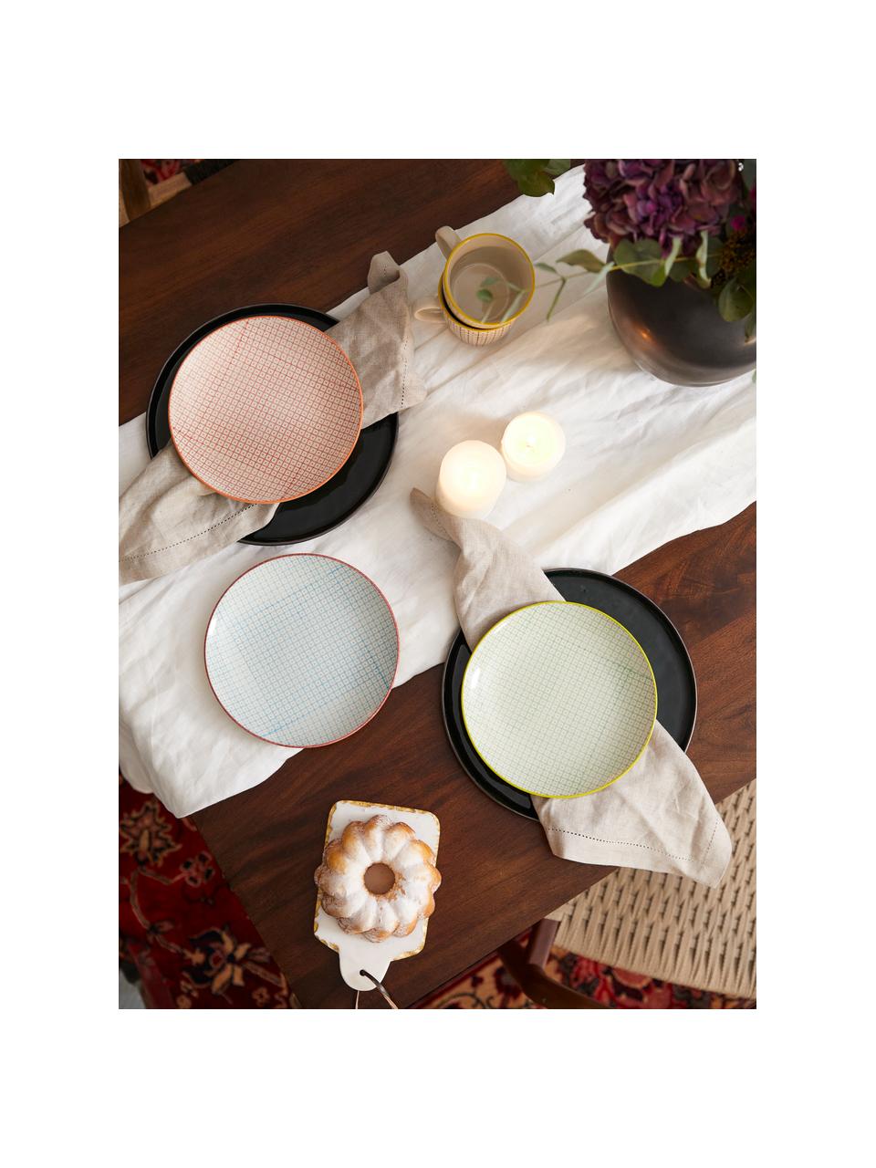 Komplet ręcznie malowanych talerzy śniadaniowych Carla, 3 elem., Ceramika, Czerwony, zielony, niebieski, Ø 20 cm