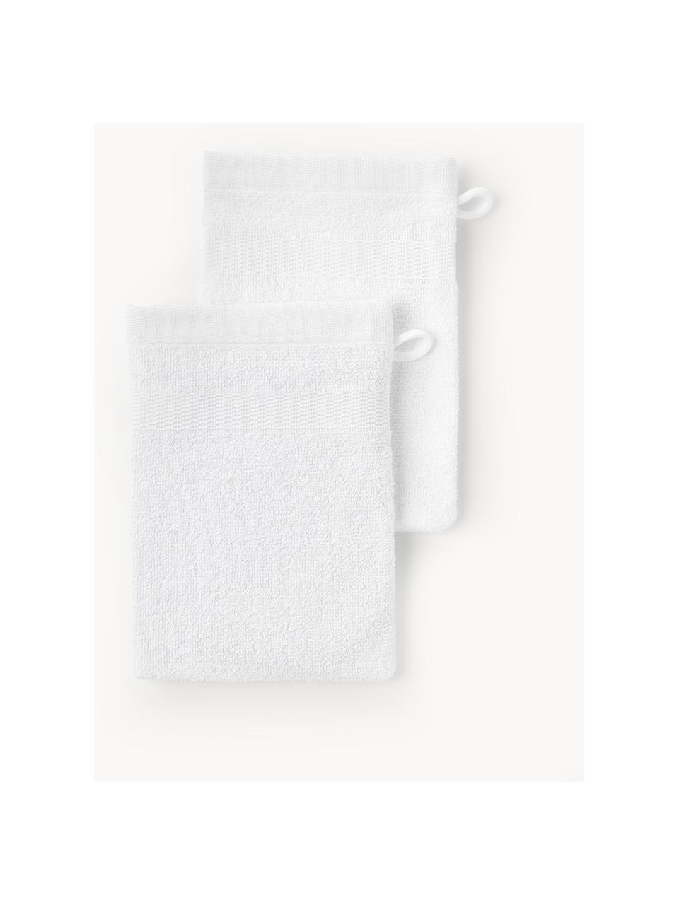 Guanto da bagno in cotone Camila 2 pz, 100% cotone
Qualità leggera, 400 g/m²

Il materiale utilizzato in questo prodotto è testato per le sostanze nocive e certificato secondo lo STANDARD 100 by OEKO-TEX®, 3883CIT, CITEVE, Bianco, Guanti da bagno, Larg. 16 x Lung. 22 cm