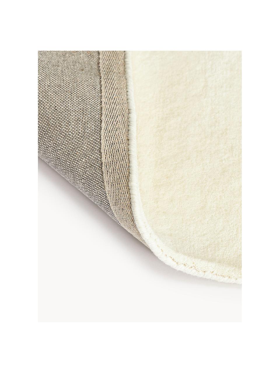 Ręcznie tkany dywan z wełny z krótkim włosiem Gwyneth, 100% wełna z certyfikatem RWS

Włókna dywanów wełnianych mogą nieznacznie rozluźniać się w pierwszych tygodniach użytkowania, co ustępuje po pewnym czasie, Złamana biel, S 160 x D 230 cm (Rozmiar M)