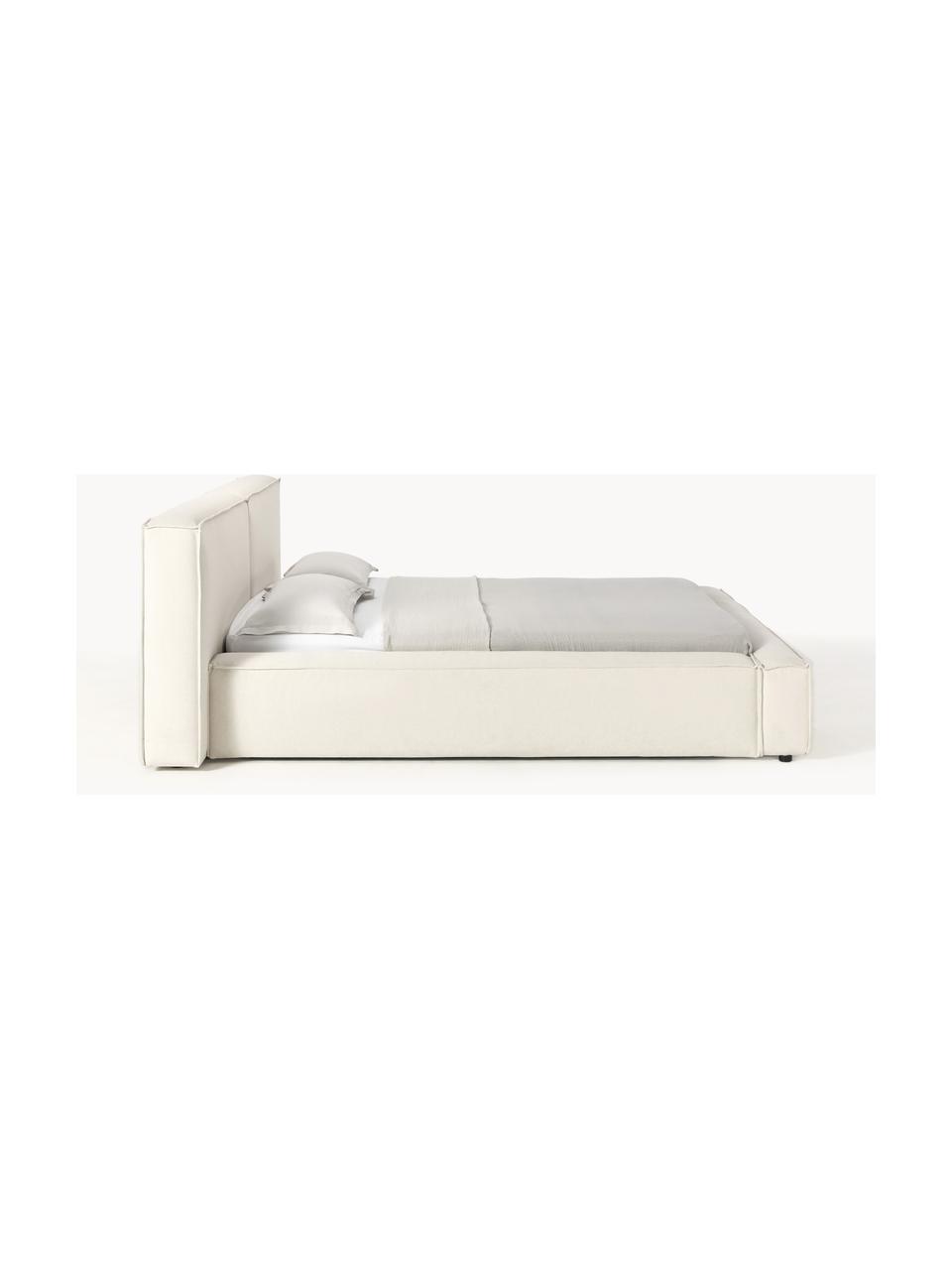 Letto imbottito Lennon, Rivestimento: 100% poliestere Il rivest, Struttura: legno di pino massiccio, , Piedini: legno, plastica Questo pr, Tessuto bianco latte, Larg. 228 x Lung. 243 cm (superficie 160 x 200 cm)