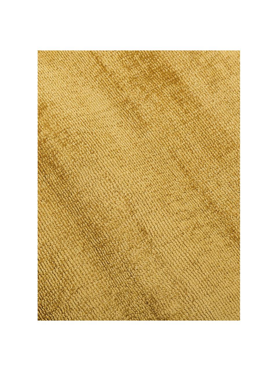 Viscose vloerkleed Jane Diamond, Bovenzijde: 100% viscose, Onderzijde: 100% katoen, Mosterdgeel, 120 x 180 cm