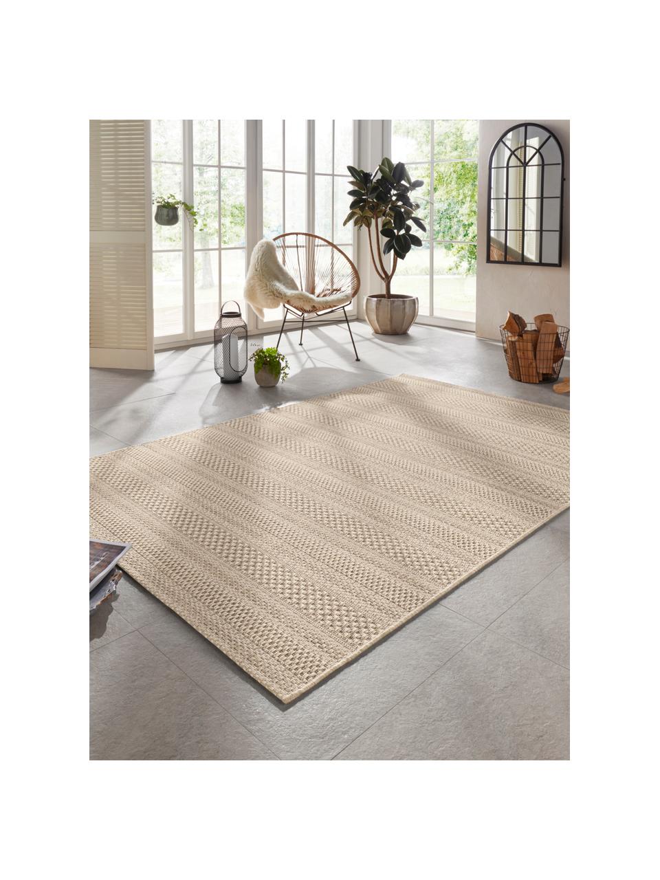 In- & outdoor vloerkleed Arras, 100% polypropyleen

Het materiaal dat in dit product wordt gebruikt, is getest op schadelijke stoffen en gecertificeerd volgens STANDARD 100 by OEKO-TEX® 1803035, OEKO-TEX Service GmbH., Beigetinten, B 120 x L 170 cm (maat S)