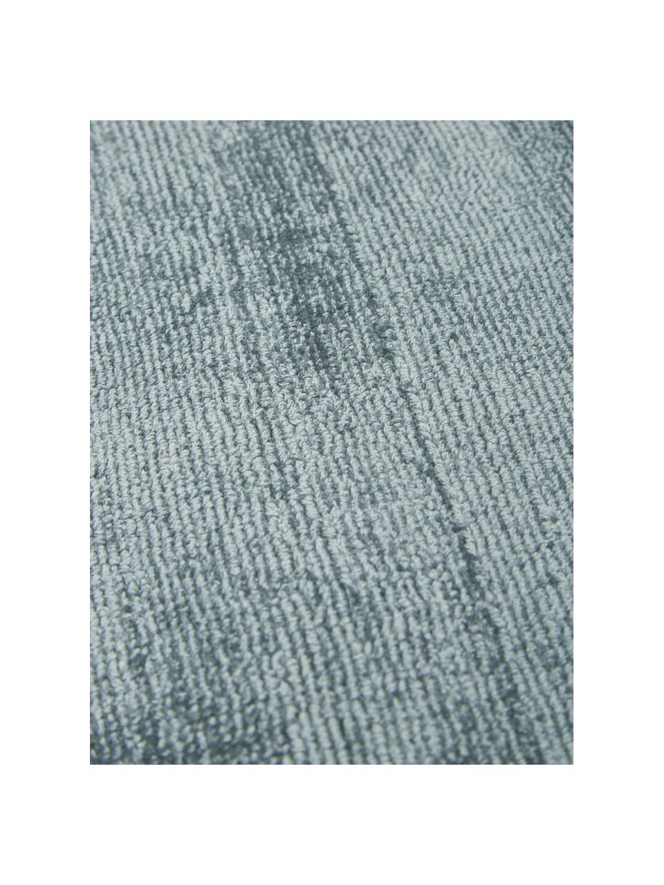 Ručne tkaný koberec z viskózy Jane, Ľadovomodrá