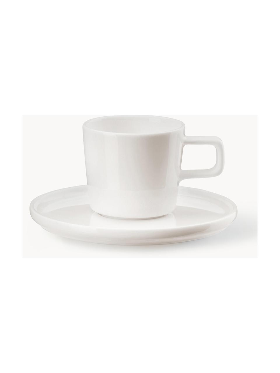 Fine Bone China Espressotassen Oco mit Unterteller, 6 Stück, Fine Bone China (Porzellan)
Fine Bone China ist ein Weichporzellan, das sich besonders durch seinen strahlenden, durchscheinenden Glanz auszeichnet., Off White, Ø 6 cm, 60 ml