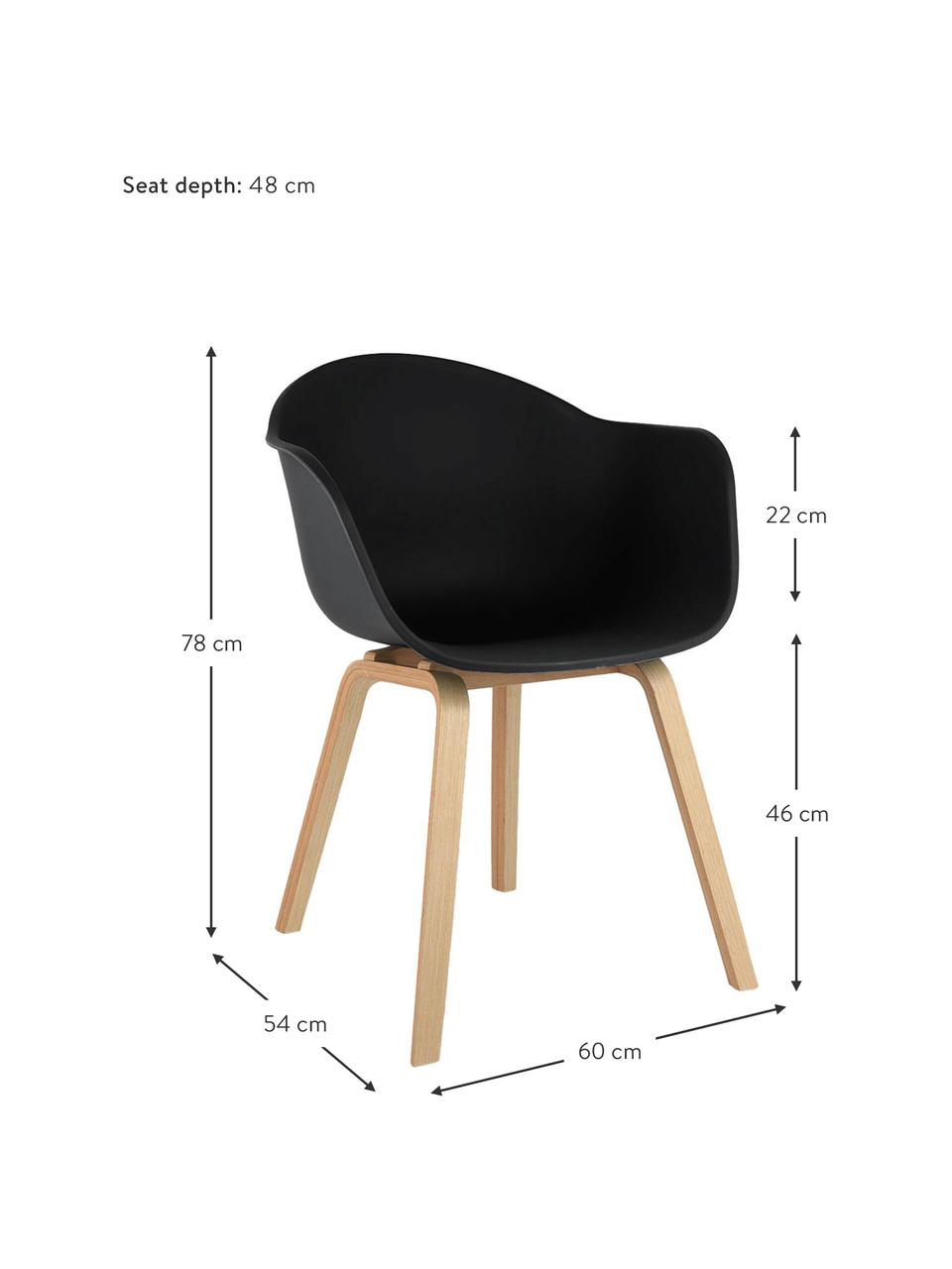 Silla con reposabrazos de plástico Claire, Asiento: plástico, Patas: madera de haya, Negro, An 60 x F 54 cm