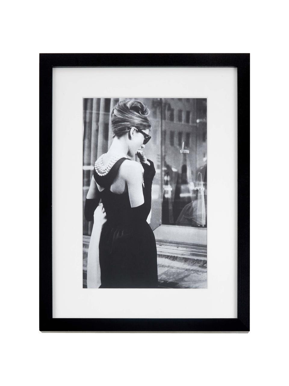 Ingelijste digitale print Breakfast at Tiffany's, Afbeelding: digitale print op papier,, Lijst: gelakt hout, Zwart, wit, B 33 x H 43 cm