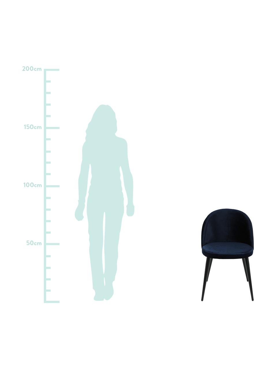 Fluweel gestoffeerde stoelen Amy, 2 stuks, Bekleding: fluweel (100% polyester), Poten: gepoedercoat metaal, Bekleding: marineblauw. Poten: zwart, B 47 x D 55 cm