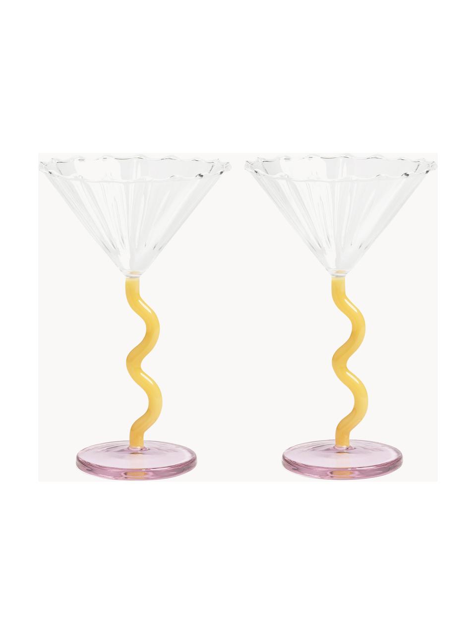 Cocktailglazen Curve van borosilicaatglas, 2 stuks, Borosilicaatglas

Ontdek de veelzijdigheid van borosilicaatglas voor jouw huis! Borosilicaatglas is een hoogwaardig, betrouwbaar en robuust materiaal. Het kenmerkt zich door zijn uitzonderlijke hittebestendigheid en is daarom ideaal voor jouw warme thee of koffie. Vergeleken met conventioneel glas is borosilicaatglas beter bestand tegen breuken en scheuren en is daarom een veilige metgezel in jouw huis., Transparant, lichtroze, zonnengeel, Ø 17 x H 10 cm, 150 ml