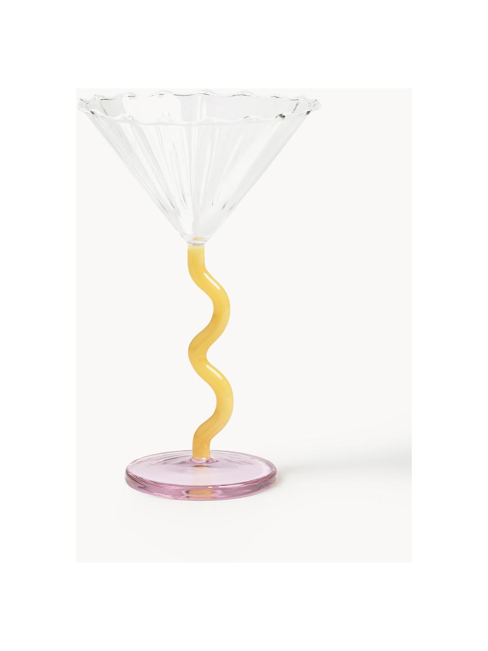 Cocktailglazen Curve van borosilicaatglas, 2 stuks, Borosilicaatglas

Ontdek de veelzijdigheid van borosilicaatglas voor jouw huis! Borosilicaatglas is een hoogwaardig, betrouwbaar en robuust materiaal. Het kenmerkt zich door zijn uitzonderlijke hittebestendigheid en is daarom ideaal voor jouw warme thee of koffie. Vergeleken met conventioneel glas is borosilicaatglas beter bestand tegen breuken en scheuren en is daarom een veilige metgezel in jouw huis., Transparant, lichtroze, zonnengeel, Ø 17 x H 10 cm, 150 ml