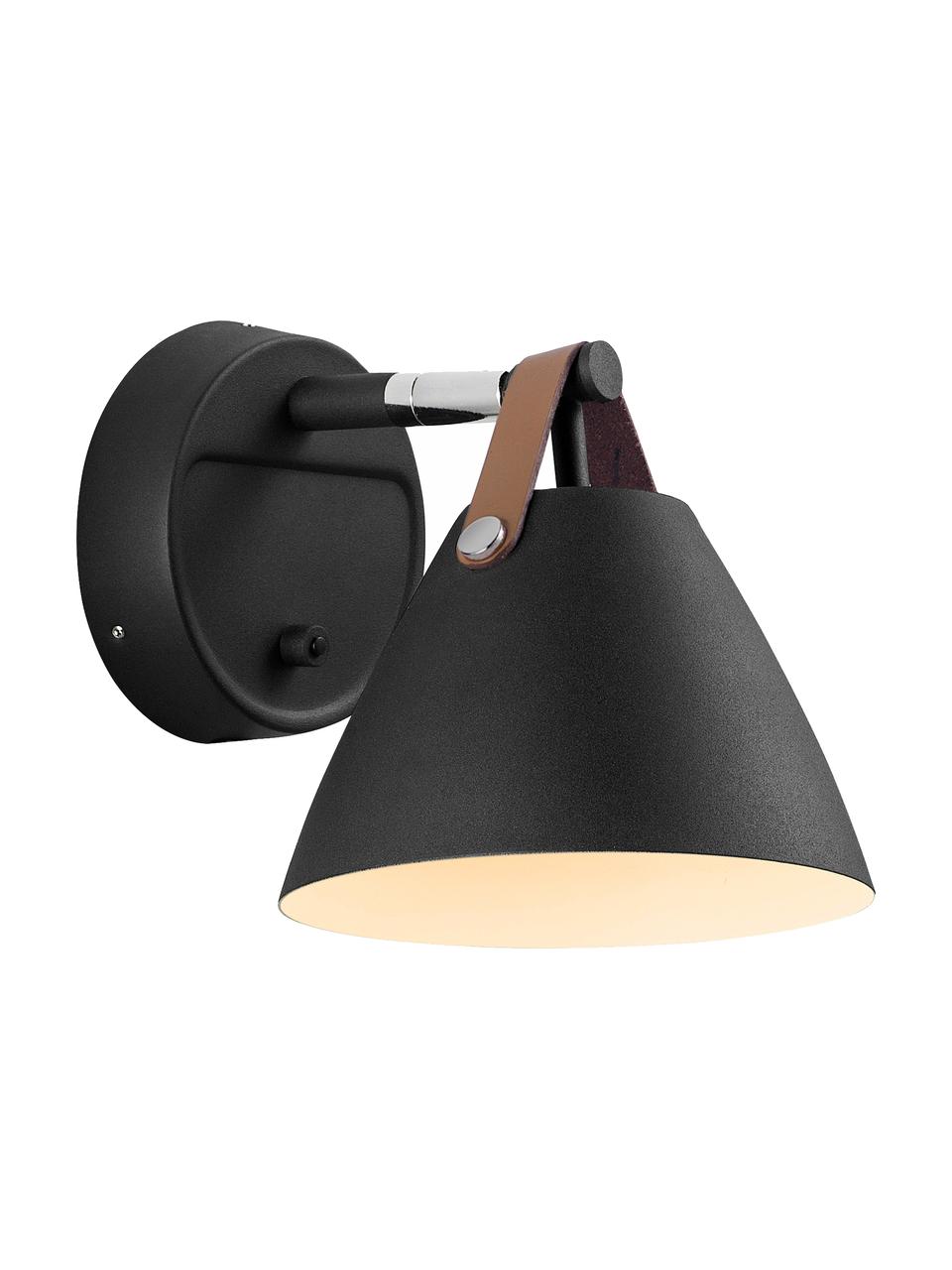 Wandlamp Barnaby met stekker, Lampenkap buitenzijde en wandbevestiging: zwart. Lampenkap binnenzijde: wit, 17 x 17 cm