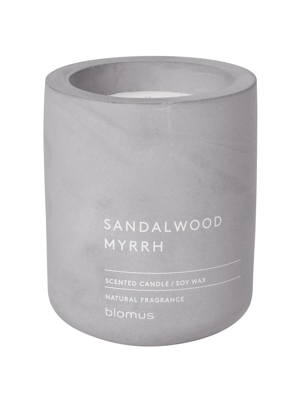 Candela profumata Fraga (legno di sandalo & mirra), Contenitore: cemento, Legno di sandalo & mirra, Ø 7 x Alt. 8 cm