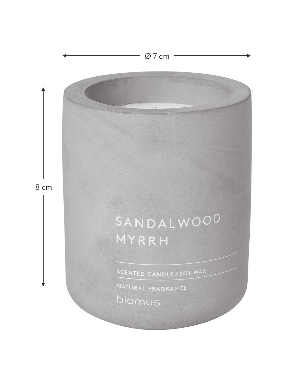 Candela profumata Fraga (legno di sandalo & mirra), Contenitore: cemento, Legno di sandalo & mirra, Ø 7 x Alt. 8 cm
