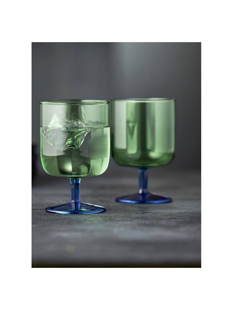 Poháre na víno Torino, 2 ks, Borosilikátové sklo

Objavte všestrannosť borosilikátového skla pre váš domov! Borosilikátové sklo je kvalitný, spoľahlivý a robustný materiál. Vyznačuje sa mimoriadnou tepelnou odolnosťou a preto je ideálny pre váš horúci čaj alebo kávu. V porovnaní s klasickým sklom je borosilikátové sklo odolnejšie voči rozbitiu a prasknutiu, a preto je bezpečným spoločníkom vo vašej domácnosti., Zelená priehľadná, kráľovská modrá, Ø 8 x V 12 cm, 300 ml