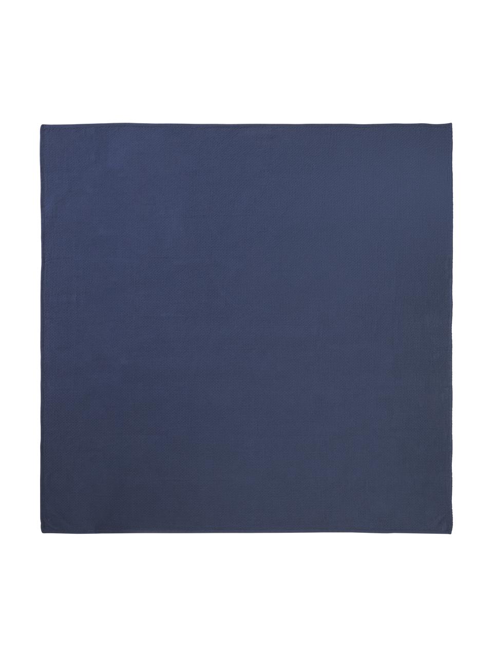 Přehoz z vaflového piké Levana, 100 % bavlna

Materiál použitý v tomto produktu byl testován na škodlivé látky a certifikován podle OEKO-TEX Standard 100 - Textile by OEKO-TEX®, CITEVE, 5763CIT., Tmavě modrá, Š 180 cm, D 250 cm