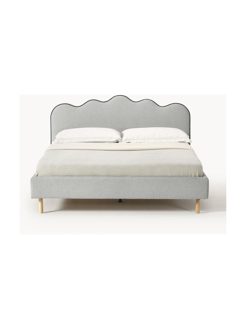 Gestoffeerd bed Romy met golvend hoofdeinde, Bekleding: 100% polyester Met 115.00, Frame: massief grenenhout, mediu, Poten: massief eikenhout Dit pro, Lichtgrijs, eikenhout, B 140 x L 200 cm