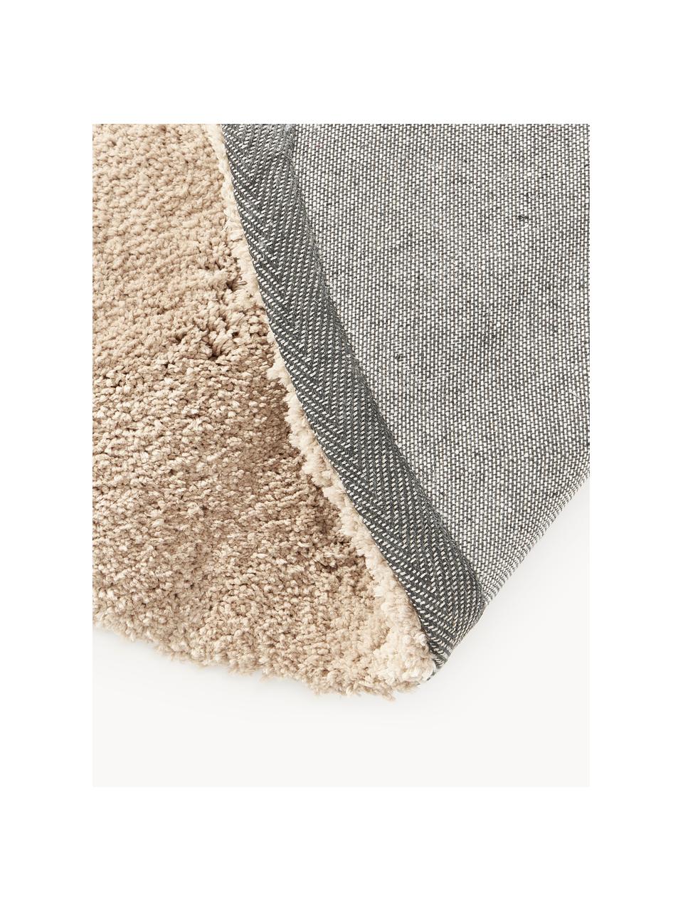 Okrągły puszysty dywan z długim włosiem Leighton, Mikrofibra (100% poliester z certyfikatem GRS), Nugatowy, Ø 120 x W 3 cm (Rozmiar S)