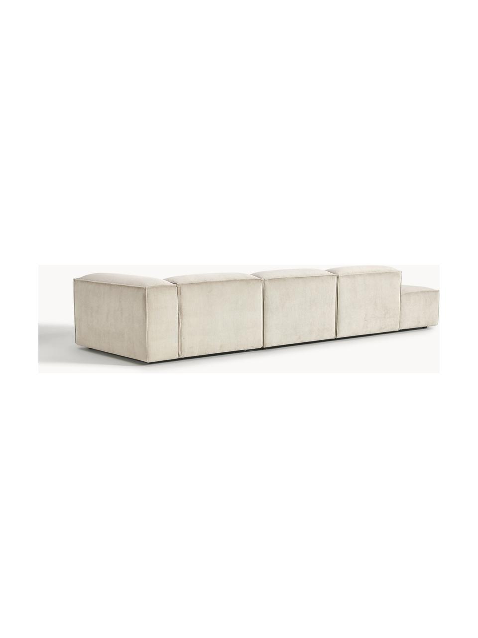 Chaise longue XL componibile in velluto a coste Lennon, Rivestimento: velluto a coste (92% poli, Struttura: legno di pino massiccio, , Piedini: plastica I piedini si tro, Velluto a coste beige chiaro, Larg. 357 x Prof. 119 cm, schienale a sinistra