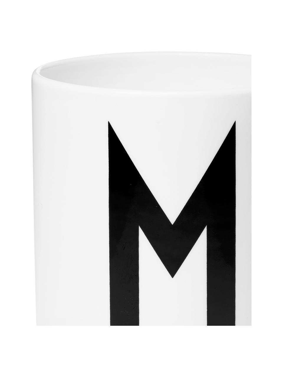Pohárek Q, Porcelán Fine Bone China
Fine Bone China je jemný porcelán, který se vyznačuje zejména svým zářivým a průsvitným leskem, Bílá, černá, Pohárek A, 250 ml