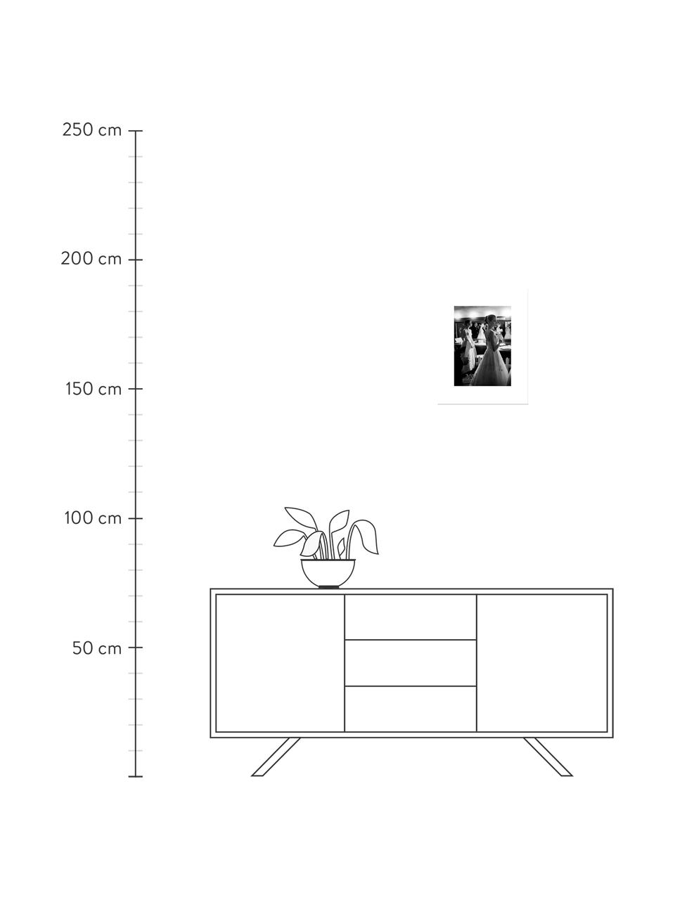 Gerahmter Digitaldruck Grace Kelly & Audrey Hepburn, Bild: Digitaldruck auf Papier, Rahmen: Kunststoff (PU), Front: Glas, Rückseite: Mitteldichte Faserplatte , Bild: Schwarz, WeißRahmen: Schwarz, B 35 x H 45 cm