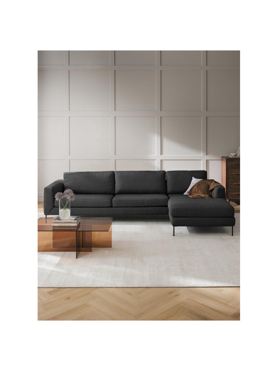 Sofá rinconera Cucita (4 plazas), Tapizado: tejido (100% poliéster) A, Estructura: madera de pino maciza, Patas: metal pintado Este produc, Tejido gris antracita, An 302 x F 163 cm, chaise longue derecha