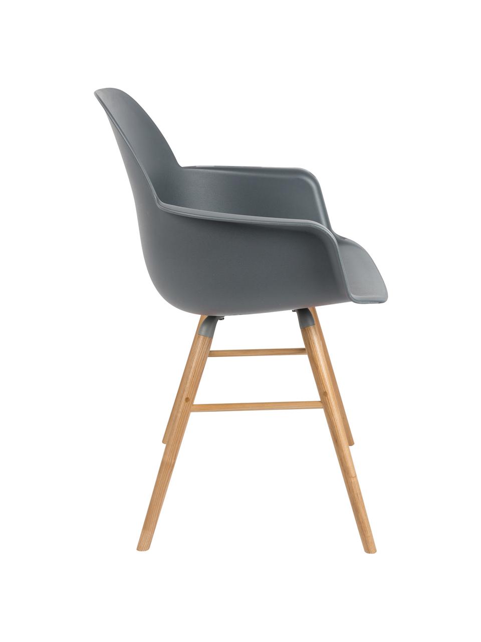 Silla con reposabrazos Albert Kuip, Asiento: 100% polipropileno, Patas: madera de fresno, Asiento: gris Patas: madera de fresno, An 59 x Al 82 cm