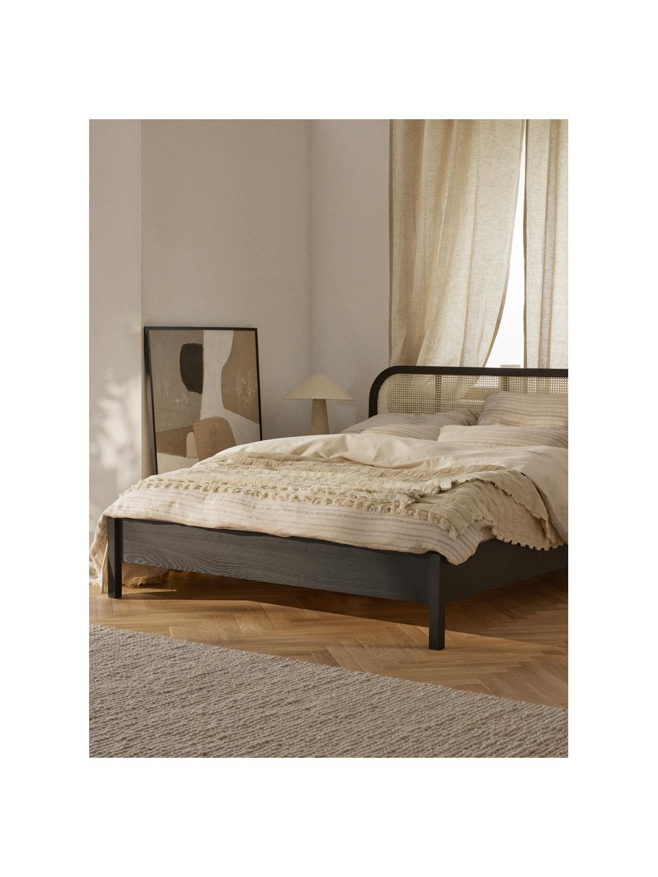 Łóżko z drewna z plecionką wiedeńską Jones, Czarny, S 140 x  D 200 cm