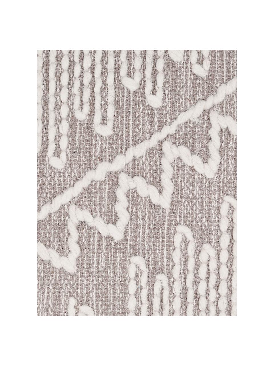 Ručně tkaný běhoun s různou výškou povrchu Karola, Šedobéžová, krémově bílá