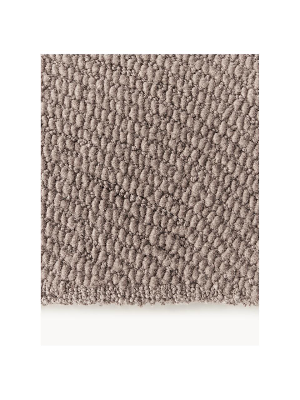 Tapis en laine tufté main Eleni, 100 % laine, certifiée RWS

Les tapis en laine peuvent perdre des fibres lors des premières semaines et des peluches peuvent se former, ce phénomène est naturel et diminue à mesure de votre usage et du temps, Beige, larg. 80 x long. 150 cm (taille XS)