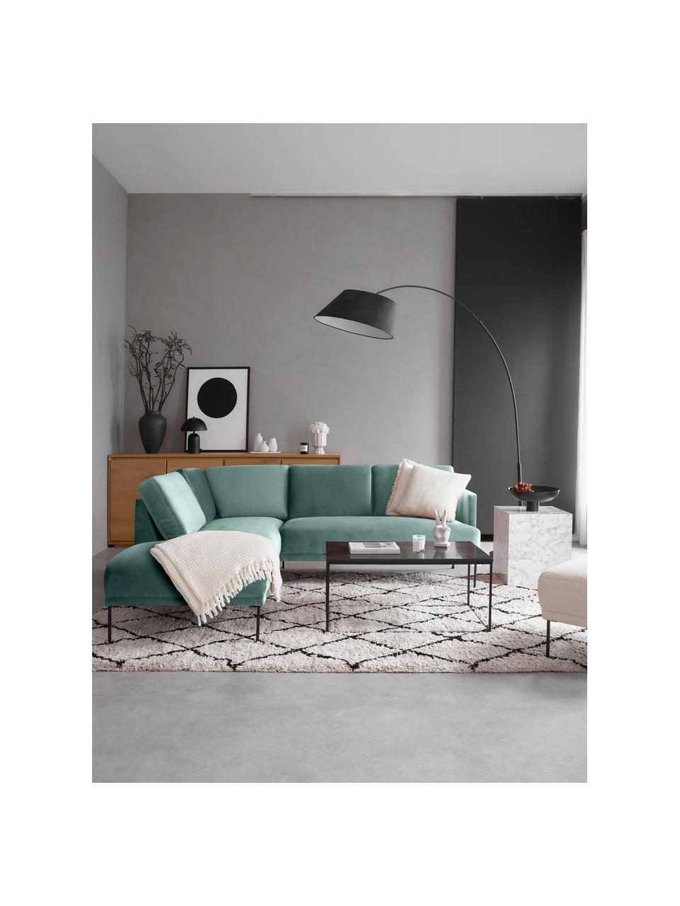 Sofa narożna z aksamitu z metalowymi nogami Fluente, Tapicerka: 100% poliester Dzięki tka, Stelaż: lite drewno sosnowe z cer, Nogi: metal malowany proszkowo, Jasnozielony aksamit, S 221 x G 200 cm, lewostronna