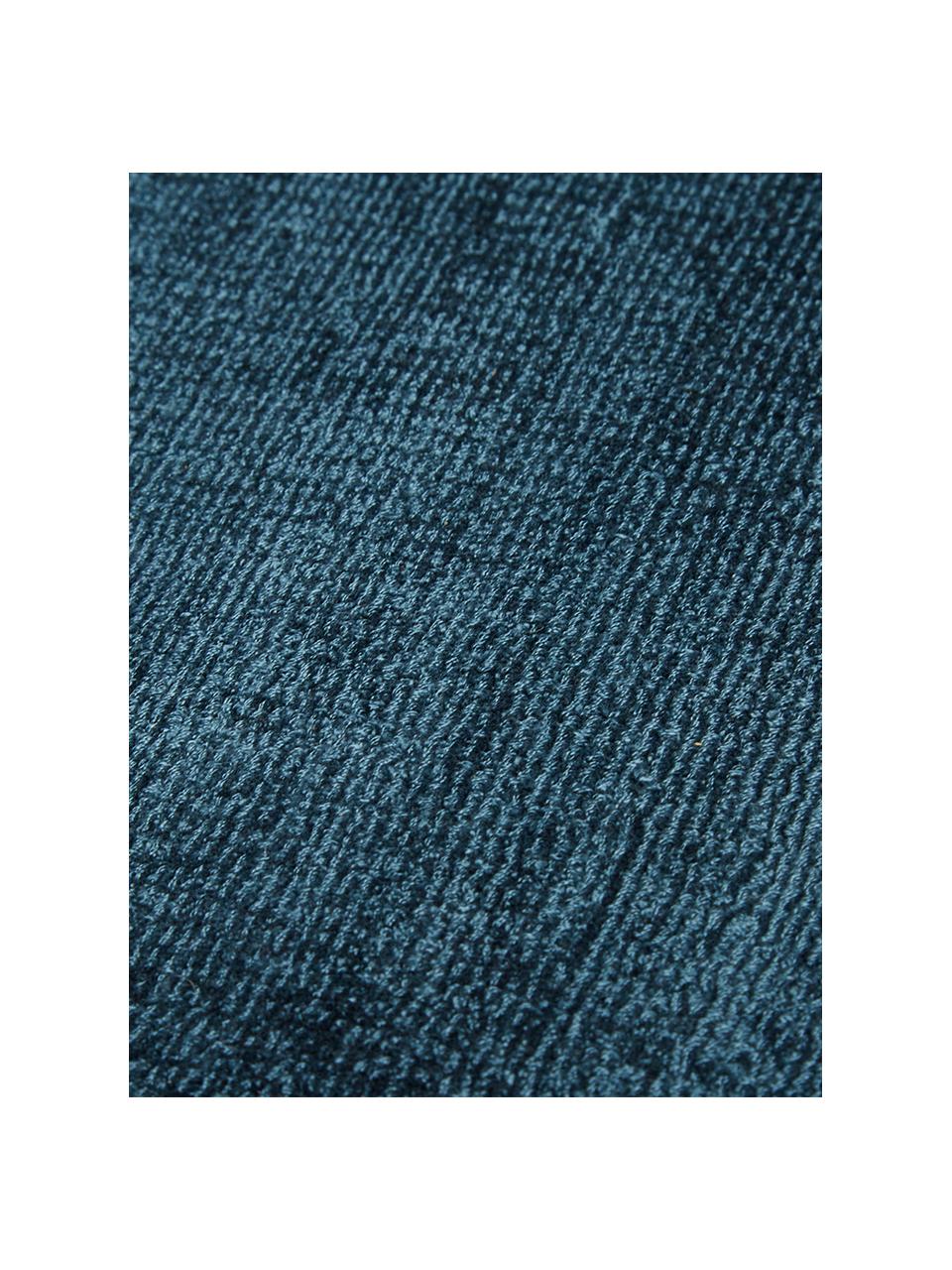 Handgeweven viscose vloerkleed Jane in donkerblauw, Onderzijde: 100% katoen, Donkerblauw, B 160 x L 230 cm (maat M)