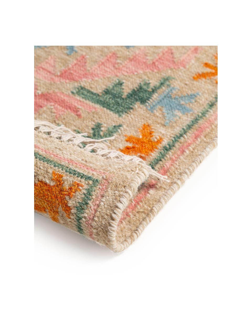 Ręcznie tkany dywan kilim z frędzlami Zohra, 90% wełna, 10% bawełna

Włókna dywanów wełnianych mogą nieznacznie rozluźniać się w pierwszych tygodniach użytkowania, co ustępuje po pewnym czasie, Wielobarwny, S 120 x D 170 cm (Rozmiar S)