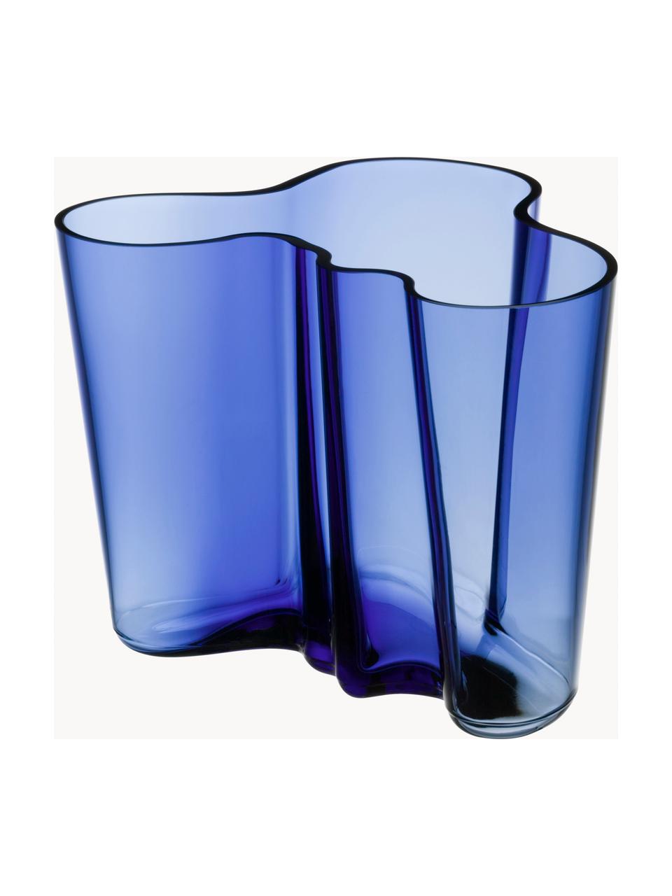 Vaso in vetro soffiato Alvar Aalto, alt. 16 cm, Vetro soffiato, Blu trasparente, Larg. 21 x Alt. 16 cm