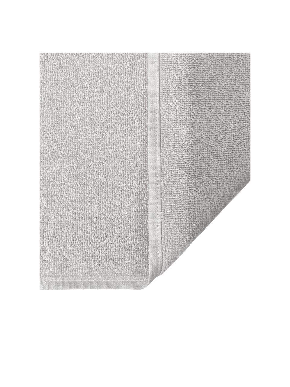 Tappeto bagno antiscivolo in cotone organico Premium, 100% cotone organico certificato GOTS (da GCL International, GCL-300517).
Qualità pesante, 750 g/m², Grigio chiaro, Larg. 50 x Lung. 70 cm