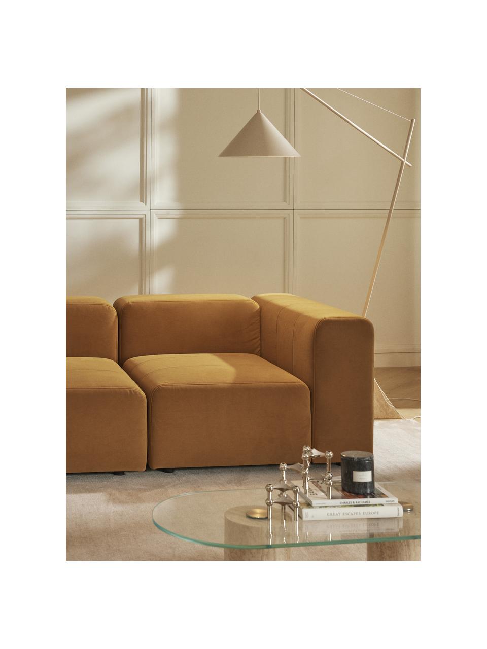 Modulo angolare in velluto Lena, Rivestimento: velluto (100% poliestere), Struttura: legno di pino, legno lami, Piedini: plastica, Velluto giallo ocra, Larg. 105 x Prof. 106 cm, chaise longue a sinistra