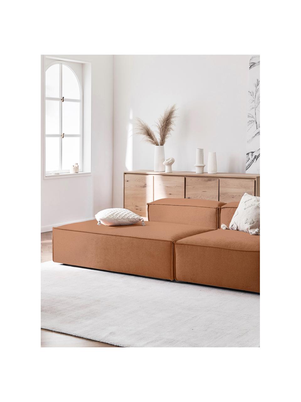 Chaise longue componibile Lennon, Rivestimento: 100% poliestere Con 115.0, Struttura: legno di pino massiccio, , Piedini: plastica I piedini si tro, Tessuto color torrone, Larg. 269 x Prof. 119 cm, schienale a destra