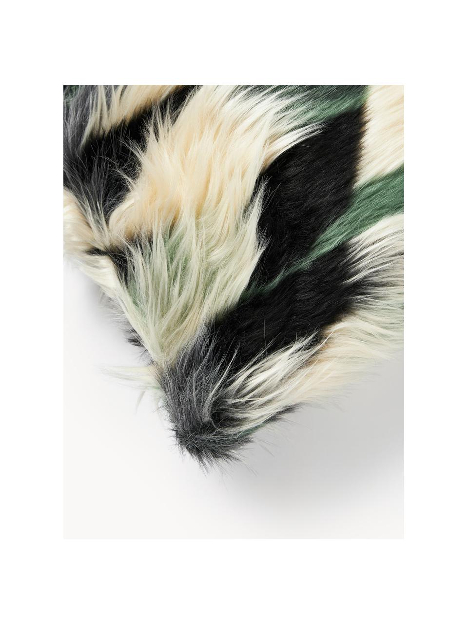 Kissenhülle Nella aus Kunstfell, 80 % Polyacryl, 20 % Polyester, GRS-zertifiziert, Grün, Schwarz, Off White, B 45 x L 45 cm