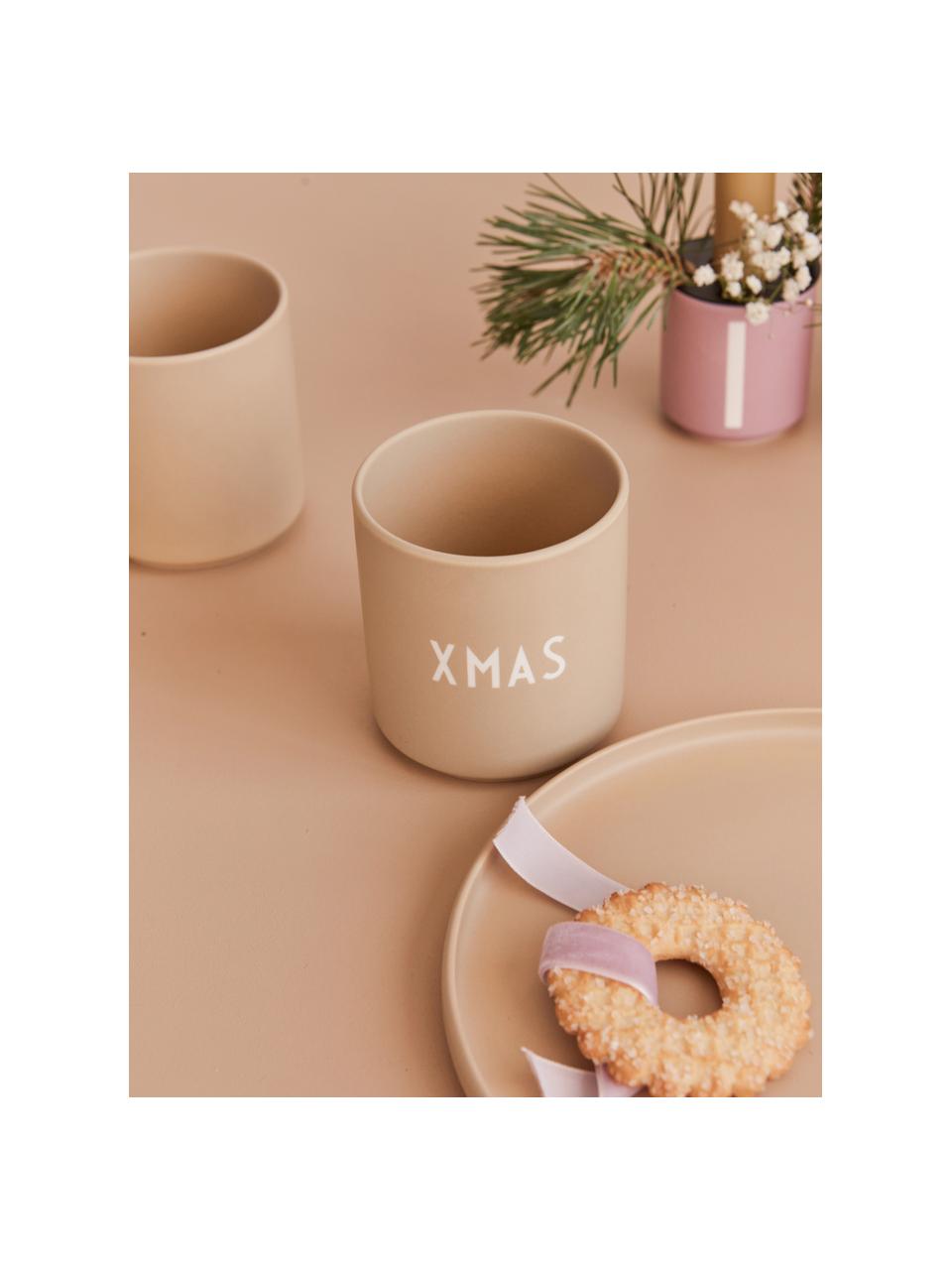 Design beker Favourite XMAS met opschrift, Beenderporselein (porselein)
Fine Bone China is een zacht porselein, dat zich vooral onderscheidt door zijn briljante, doorschijnende glans., Beige, wit, Ø 8 x H 9 cm, 250 ml