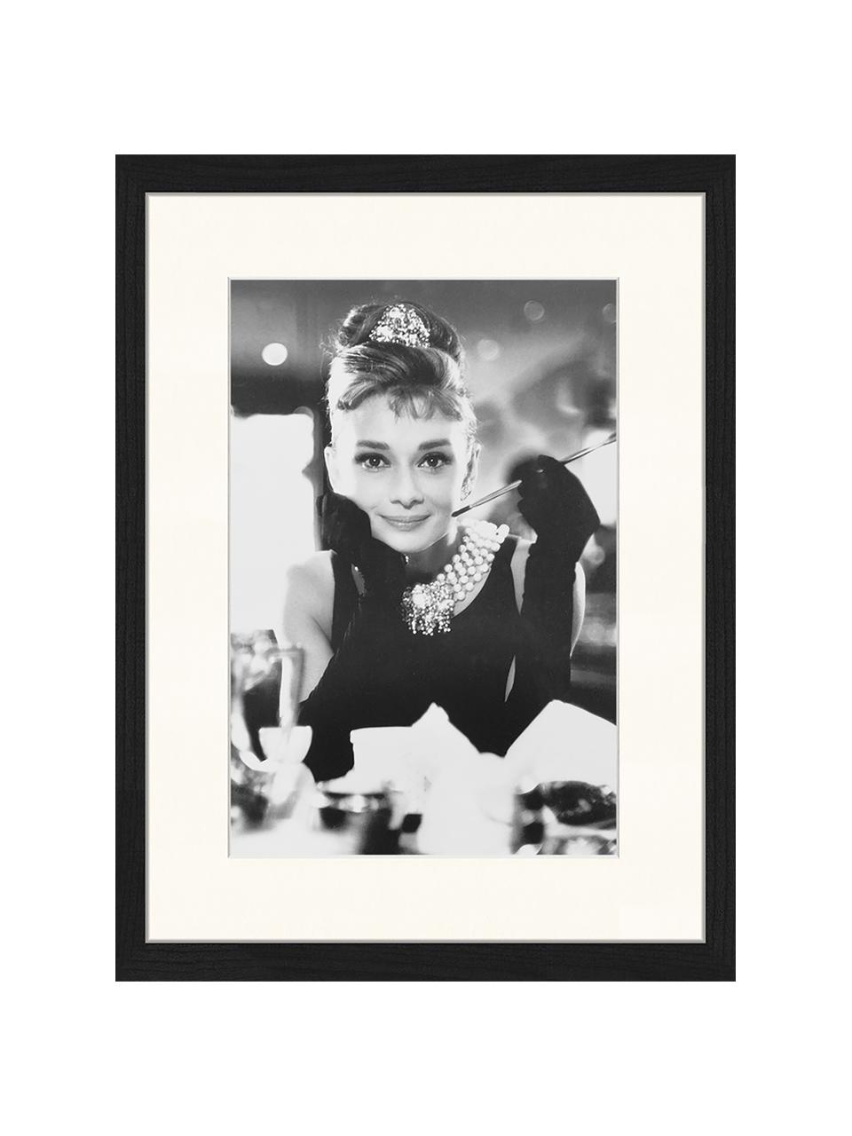 Gerahmter Digitaldruck Audrey, Bild: Digitaldruck auf Papier, , Rahmen: Holz, lackiert, Front: Plexiglas, Audrey Hepburn, B 33 x H 43 cm